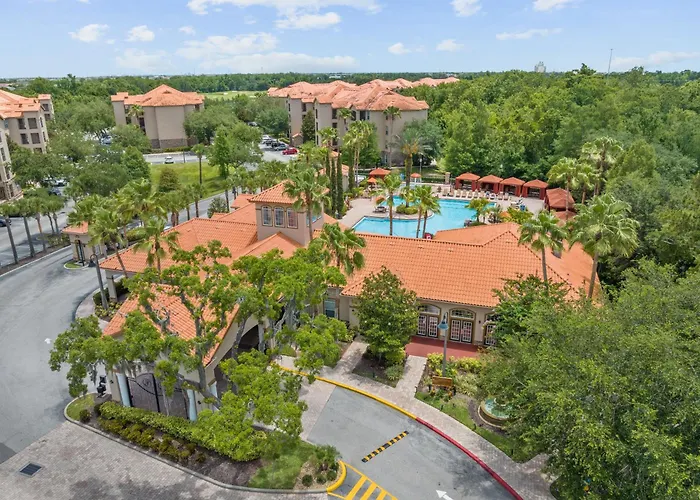 Near Disney W/ Pool-3Br/2Ba-Spacious & Cozy Condo