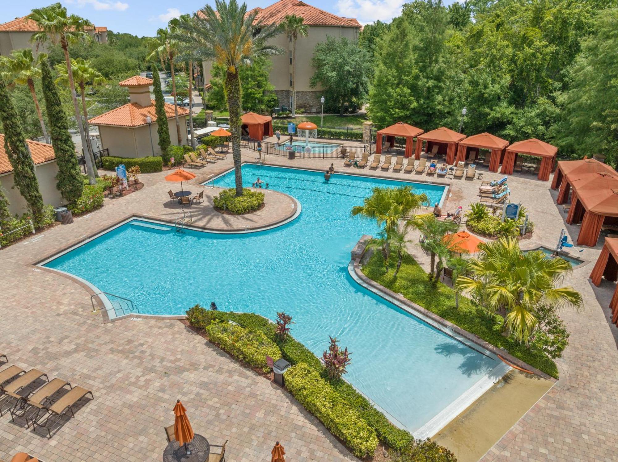 Near W/ Pool-3br/2ba-spacious & Cozy Apartment